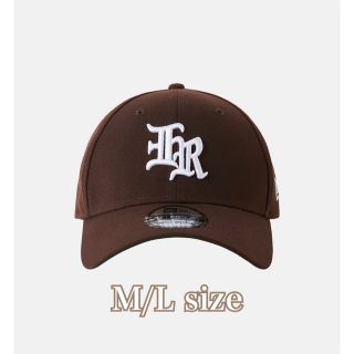 ニューエラー(NEW ERA)のER emma new era logo cap brown M/Lサイズ(キャップ)