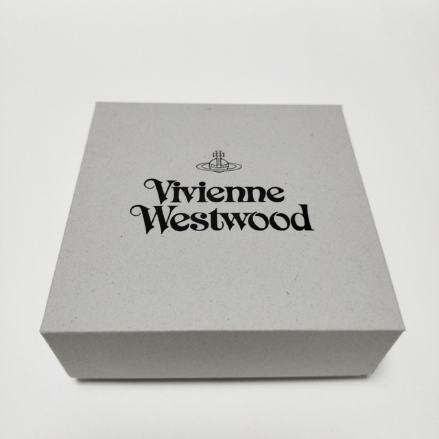 Vivienne Westwood(ヴィヴィアンウエストウッド)のヴィヴィアンウエストウッド　DIAMANTE HEART チョーカー　ブラック メンズのアクセサリー(ブレスレット)の商品写真