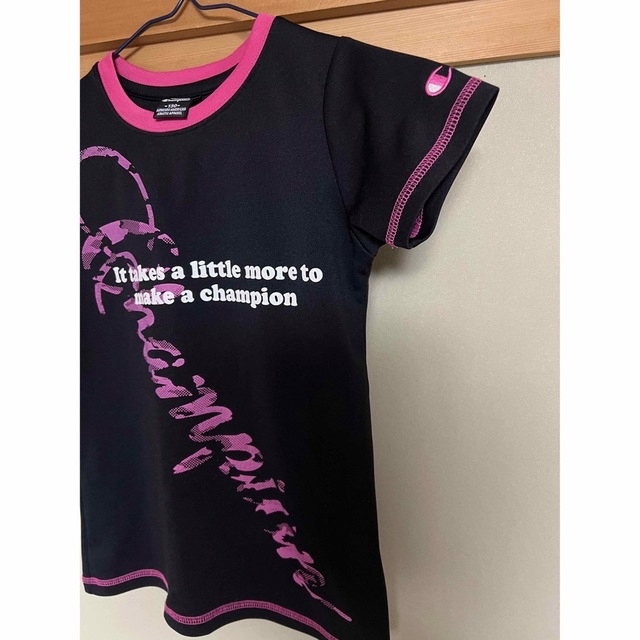 Champion(チャンピオン)のチャンピオン Tシャツ 130 キッズ/ベビー/マタニティのキッズ服女の子用(90cm~)(Tシャツ/カットソー)の商品写真