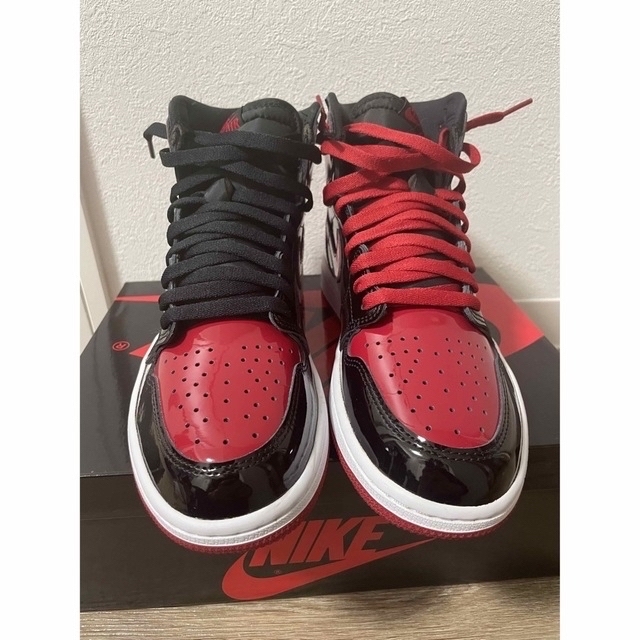 NIKE(ナイキ)のNike Air Jordan 1 High OG "Patent Bred" メンズの靴/シューズ(スニーカー)の商品写真