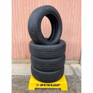 ダンロップ(DUNLOP)の国産　2018年製　205/55R16 4本　ノア　ヴォクシー　エスクワァイア(タイヤ)