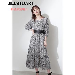 ジルスチュアート(JILLSTUART)の新品未使用☆ジルスチュアート ノアフラワーワンピース ロング フレア ティアード(ロングワンピース/マキシワンピース)