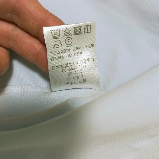 事務服　ブラウス　９号　薄い水色 レディースのトップス(シャツ/ブラウス(半袖/袖なし))の商品写真