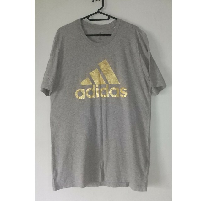 adidas(アディダス)のアディダス半袖プリントTシャツ XL グレー メンズのトップス(Tシャツ/カットソー(半袖/袖なし))の商品写真