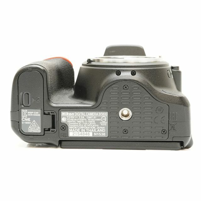 Nikon(ニコン)の★スマホに自動転送Nikon D5600レンズセット スマホ/家電/カメラのカメラ(デジタル一眼)の商品写真