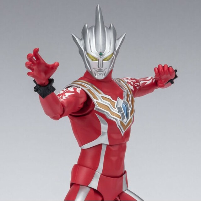 新品輸送箱未開封 S.H.Figuarts ウルトラマンレグロス | フリマアプリ ラクマ