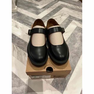 ドクターマーチン(Dr.Martens)の【美品】ドクターマーチン  メリージェニー UK4(ローファー/革靴)