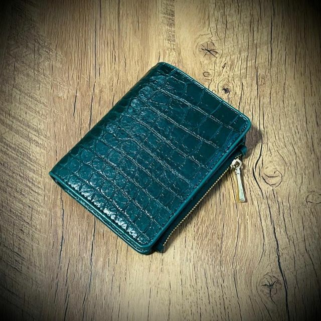 クロコダイル 折財布 二つ折り ワニ革 ハンドメイド 証明書付 グリーン 緑 | フリマアプリ ラクマ