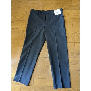 ユニクロ(UNIQLO)のUNIQLO 感動パンツ 2WAYストレッチ ウールライク Dark Gray(スラックス)