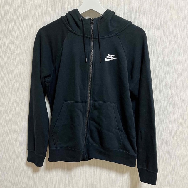 NIKE(ナイキ)のNIKE パーカー レディースのトップス(パーカー)の商品写真