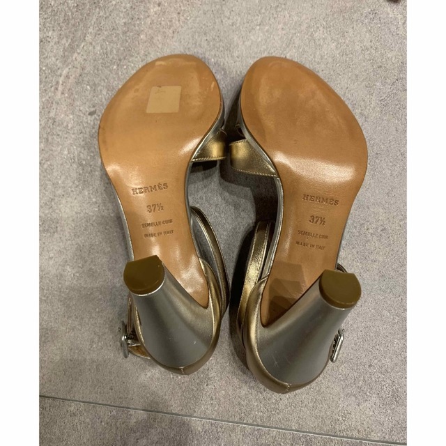 HERMES - エルメス Hermès ゴールド サンダル パンプス 7cm HERMES - エルメス Hermès ゴールド サンダル パンプス 7cm