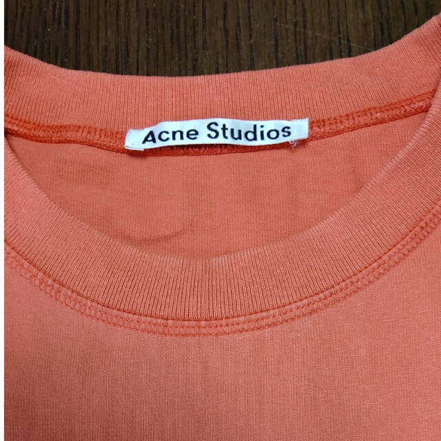 Acne Studios(アクネストゥディオズ)のアクネ オレンジTシャツ(なぎぽん様専用) レディースのトップス(Tシャツ(半袖/袖なし))の商品写真