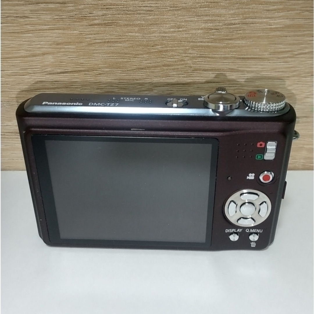 Panasonic(パナソニック)のパナソニック LUMIX DMC-TZ7 スマホ/家電/カメラのカメラ(コンパクトデジタルカメラ)の商品写真