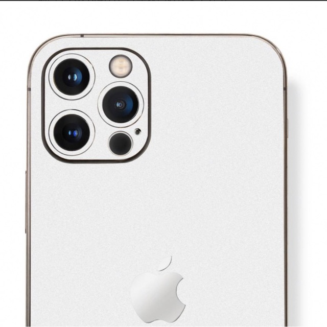 iPhone(アイフォーン)のiPhone12 スキンシール　white 白 スマホ/家電/カメラのスマホアクセサリー(iPhoneケース)の商品写真