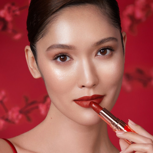 Sephora(セフォラ)のCharlotte Tilbury Matte Revolution リップ コスメ/美容のベースメイク/化粧品(口紅)の商品写真