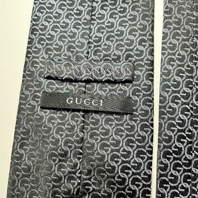 Gucci(グッチ)のグッチ GUCCI ネクタイ シルク ブラック ロゴ シック ロゴグラム 黒 絹 メンズのファッション小物(ネクタイ)の商品写真