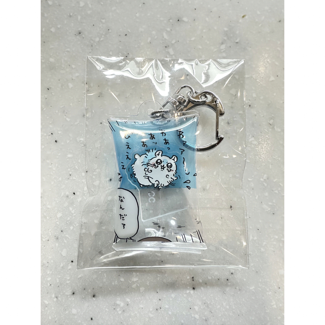 ちいかわ(チイカワ)のちいかわ エアふわキーホルダー モモンガ エンタメ/ホビーのおもちゃ/ぬいぐるみ(キャラクターグッズ)の商品写真