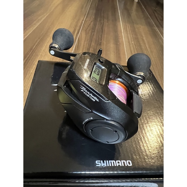 SHIMANO(シマノ)のここまる様専用シマノ SHIMANO バルケッタ Ｆカスタム150DHXG スポーツ/アウトドアのフィッシング(リール)の商品写真