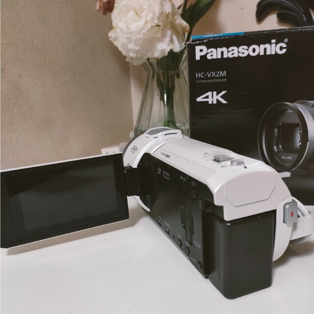 美品Panasonic　HC-VX2M ピアホワイト　ハンディカム