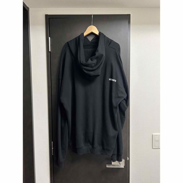 ＊再販なし完売商品＊vetements ヴェトモン パーカー L