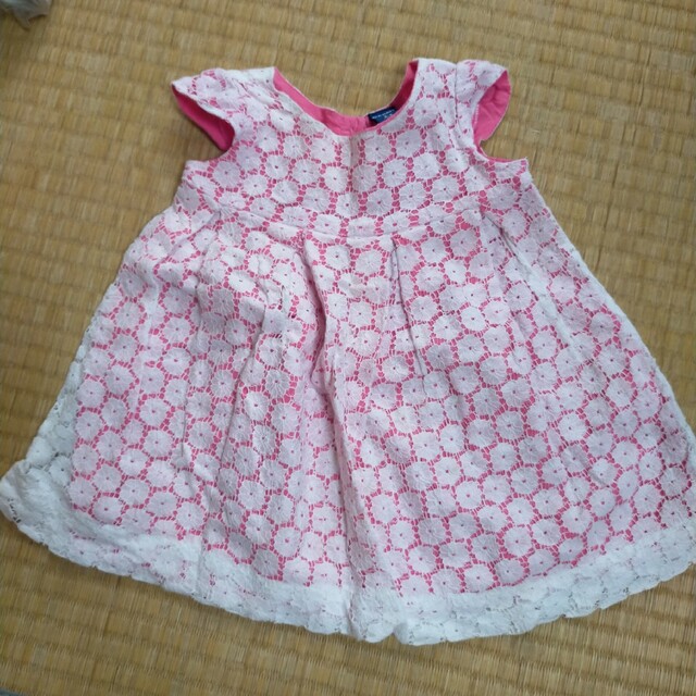 babyGAP(ベビーギャップ)のベビーGAPワンピース70cm キッズ/ベビー/マタニティのキッズ服女の子用(90cm~)(ワンピース)の商品写真