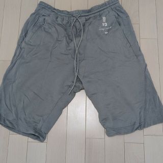 ワイスリー(Y-3)のY-3 DY7196 NEW CLASSIC KUMO GREY SHORTS(ショートパンツ)