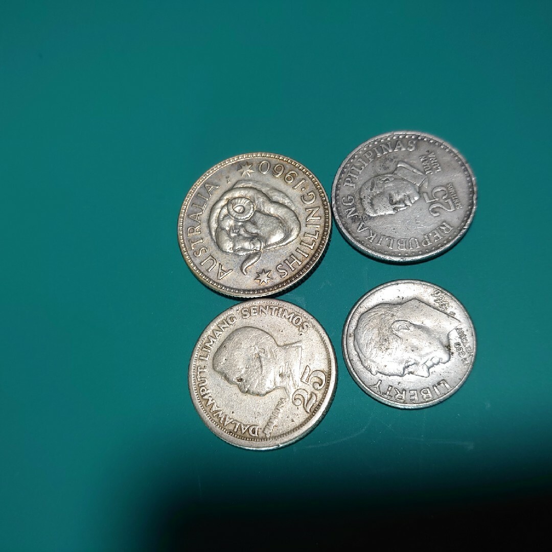 海外硬貨古銭銀貨 エンタメ/ホビーの美術品/アンティーク(その他)の商品写真