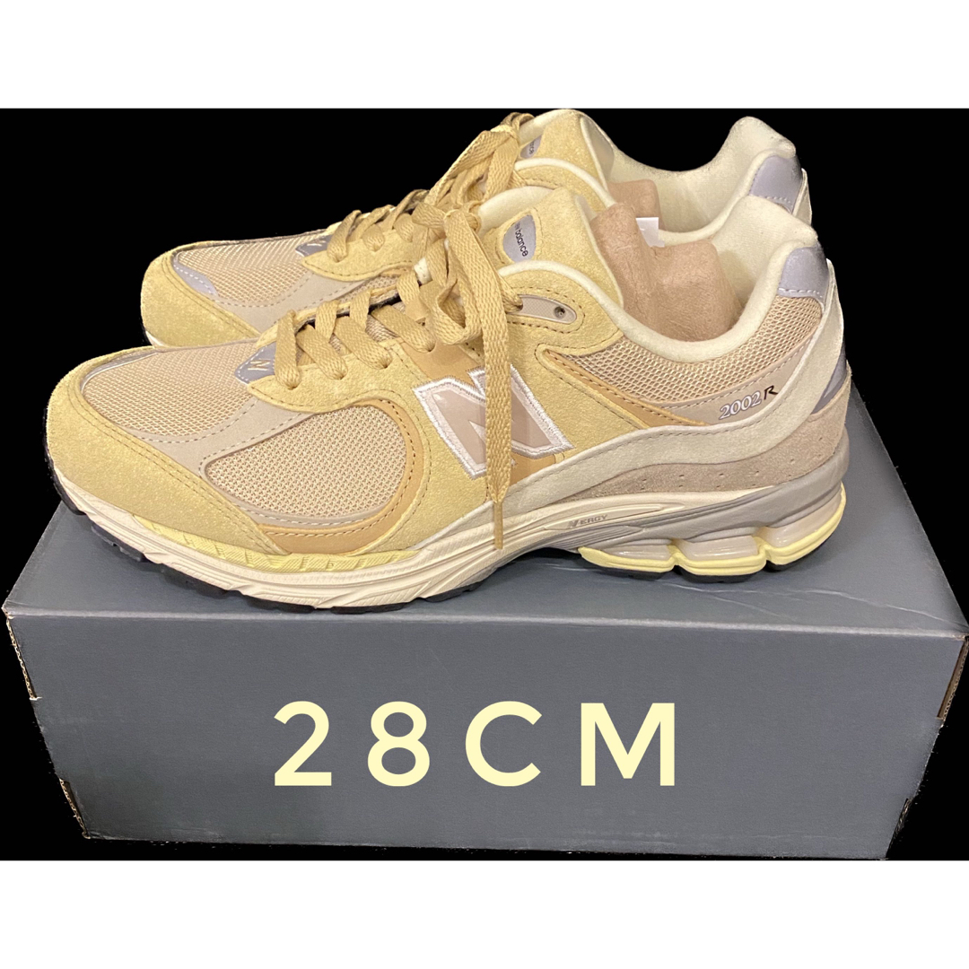 AURALEE × New Balance 2002R Yellow/Beige