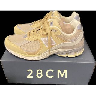 オーラリー(AURALEE)のAURALEE × New Balance 2002R Yellow/Beige(スニーカー)