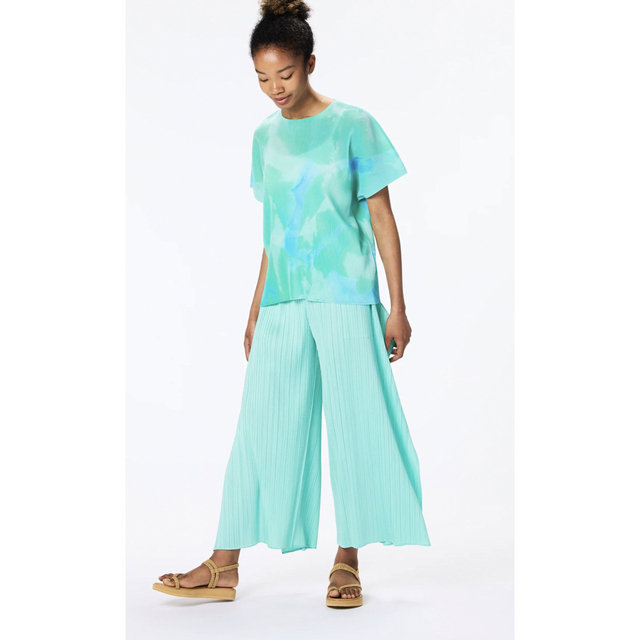 PLEATS PLEASE ISSEY MIYAKE - プリーツプリーズ SHORE MISTの通販 by ...