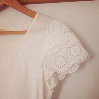 ダブルクローゼット(w closet)のスカラップ♡レース袖Tシャツ(Tシャツ(半袖/袖なし))