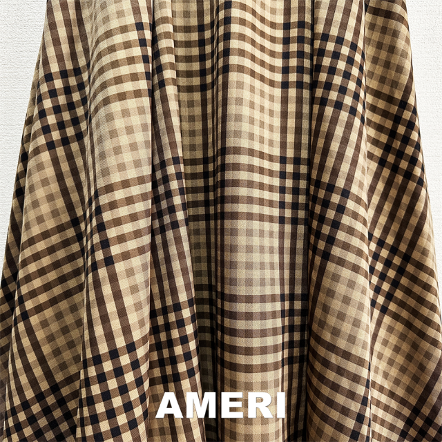 Ameri VINTAGE(アメリヴィンテージ)の【AMERI】RAFFLE FLARE CHECK SKIRT タグ付未使用 レディースのスカート(ロングスカート)の商品写真