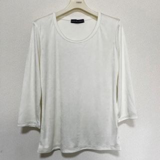 クーム(Coomb)の美品　ANVALIDES Uネックカットソー(カットソー(長袖/七分))