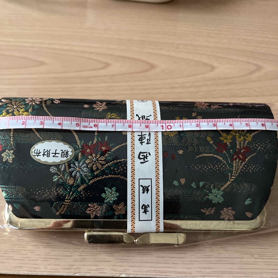 西陣(ニシジン)の西陣織　親子財布　未使用　花柄 レディースのファッション小物(財布)の商品写真