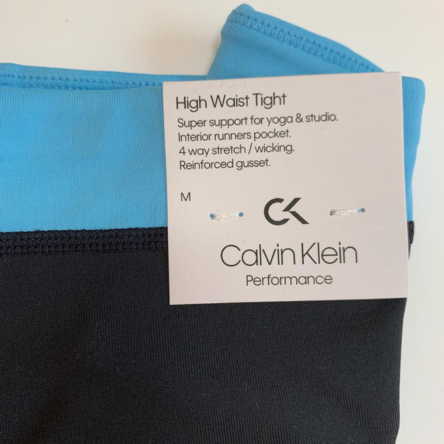 Calvin Klein(カルバンクライン)の【新品】カルバンクライン カラーブロック ロゴ ナイロン レギンス M レディースのレッグウェア(レギンス/スパッツ)の商品写真