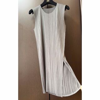 PLEATS PLEASE ISSEY MIYAKE - 期間限定❣️今季【PLEATS PLEASE