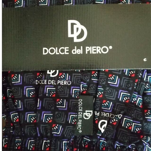VALENTINO＆Dolce　del PIERO　トランクス２枚 メンズのアンダーウェア(トランクス)の商品写真