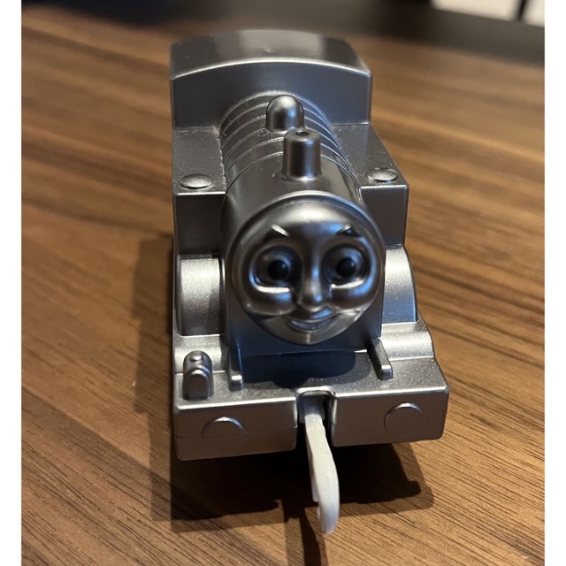 THOMAS(トーマス)のプラレール きかんしゃトーマス テコロでチリン メタルトーマス キッズ/ベビー/マタニティのおもちゃ(電車のおもちゃ/車)の商品写真