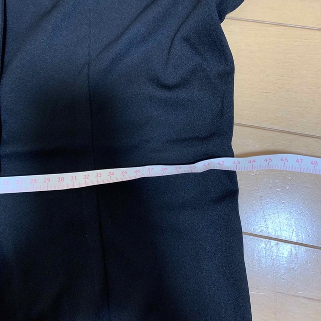 服　新品　レディース　黒　半袖　上着　シャツ　Mサイズ　処分価格　セール レディースのワンピース(ミニワンピース)の商品写真