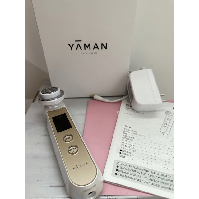 YA-MAN(ヤーマン)のヤーマン　フォトプラスエクストラ美顔器 スマホ/家電/カメラの美容/健康(フェイスケア/美顔器)の商品写真