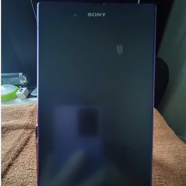 Xperia Z Ultra SOL24  au パープル