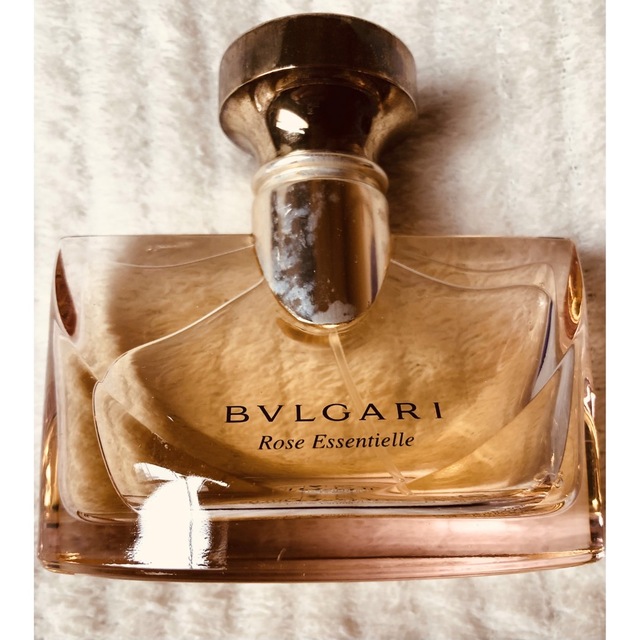 BVLGARI(ブルガリ)の廃盤【BVLGARI】ローズエッセンシャル オードパルファム 50ml コスメ/美容のコスメ/美容 その他(その他)の商品写真