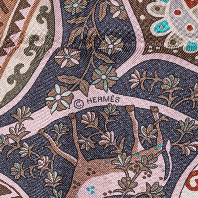 Hermes - HERMES エルメス カレ90 L'ARBRE DE VIE 生命の木 062649S