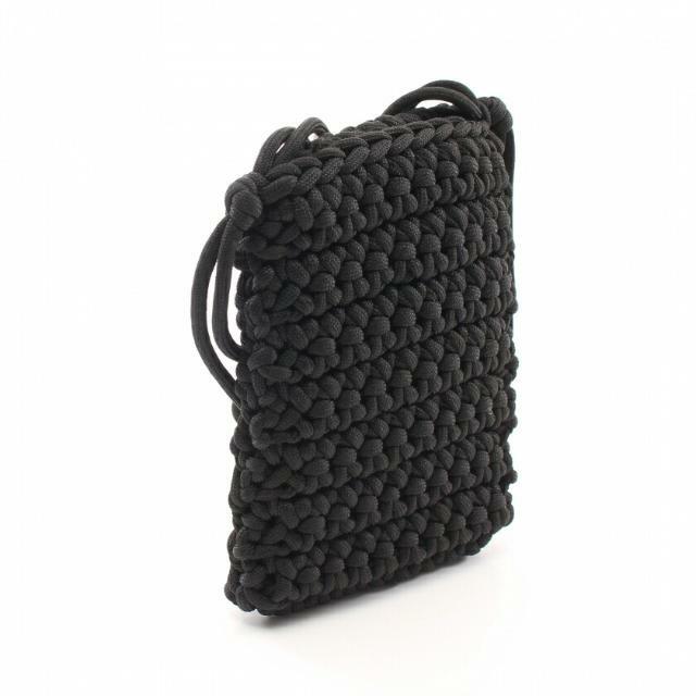 N°21(ヌメロヴェントゥーノ)のPhone Bag ショルダーバッグ ナイロン ブラック レディースのバッグ(ショルダーバッグ)の商品写真