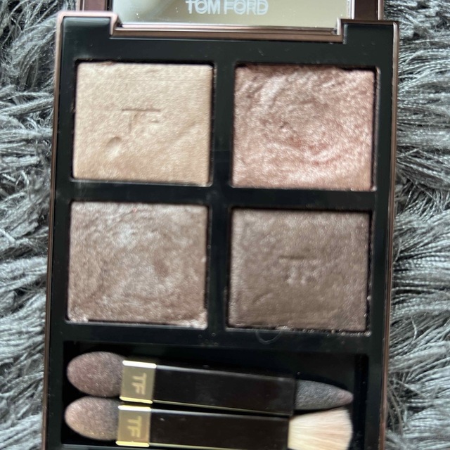 TOM FORD BEAUTY(トムフォードビューティ)のTOMFORD アイカラークォード　ヌードディップ※値下げしました コスメ/美容のベースメイク/化粧品(アイシャドウ)の商品写真