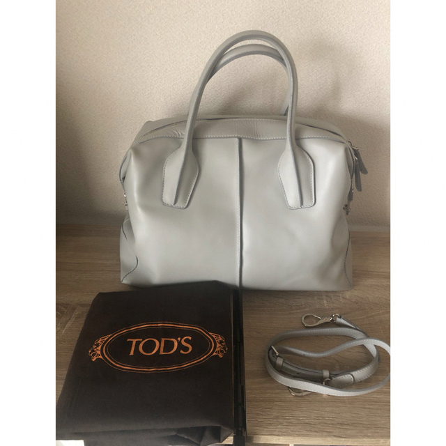 Tod's トッズ Dバッグ 2way\n　バッグ　グレー