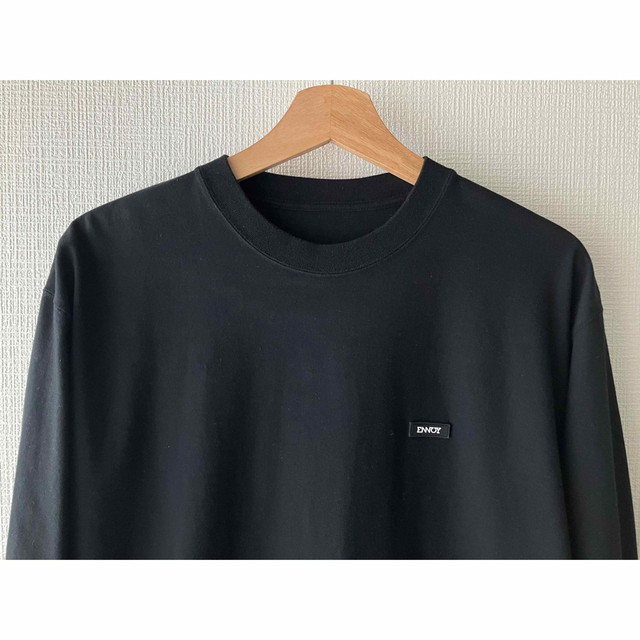 1LDK SELECT(ワンエルディーケーセレクト)のENNOY ロンT 胸ロゴ S メンズのトップス(Tシャツ/カットソー(七分/長袖))の商品写真