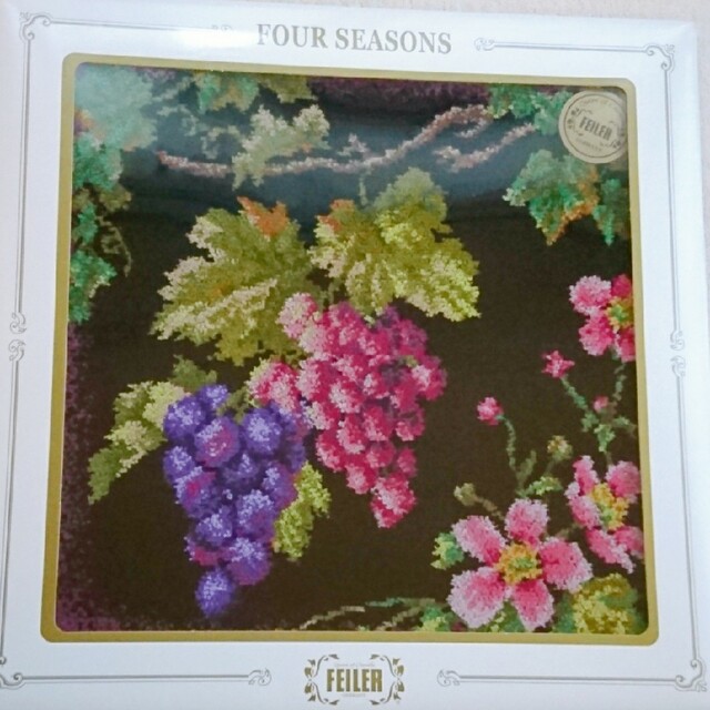 【332】ハンカチ　FOUR SEASONS フェイラーFEILER　30cm