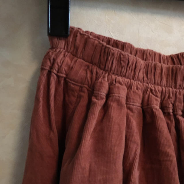 コーデュロイ フレアミディアムスカート レディースのスカート(ロングスカート)の商品写真