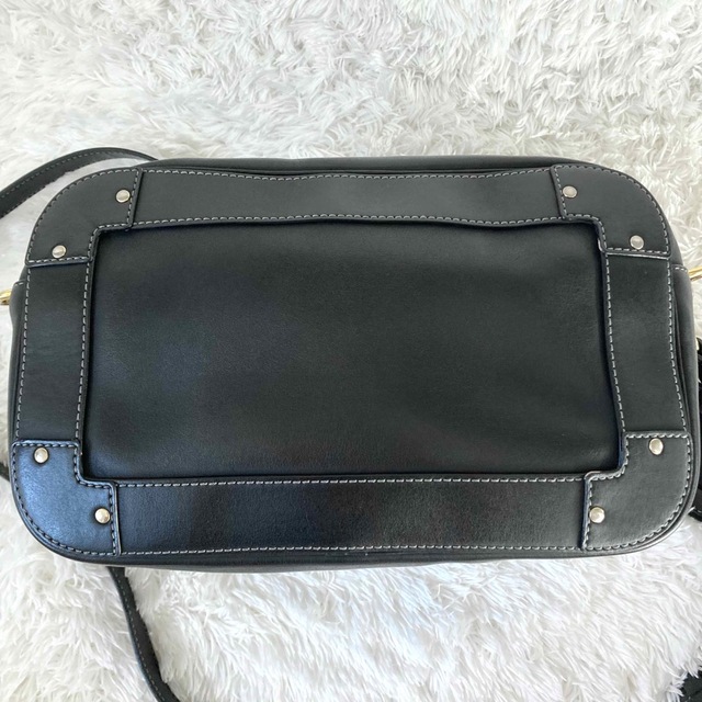 Chloe - クロエ エデン 黒 ショルダーバッグ 型押ロゴパスケース